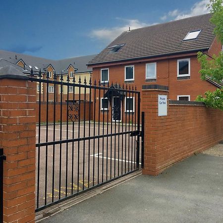 Phoenix House Apartments Walsall Eksteriør billede
